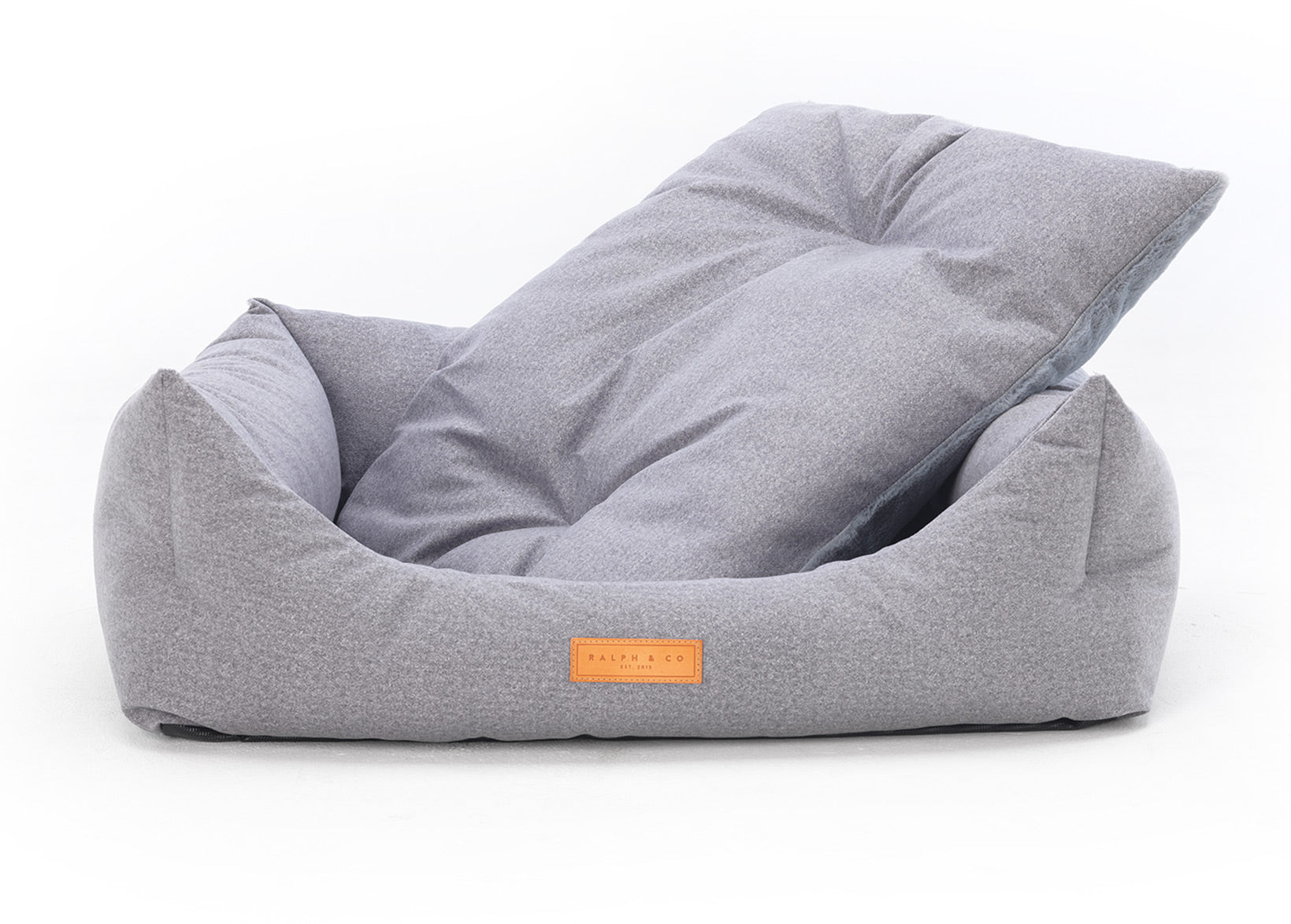 Chenille Nest Dog Bed | Dalton - Ralph & Co