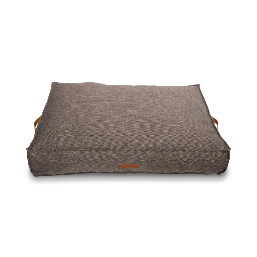 Tweed Pillow Dog Bed | Lincoln
