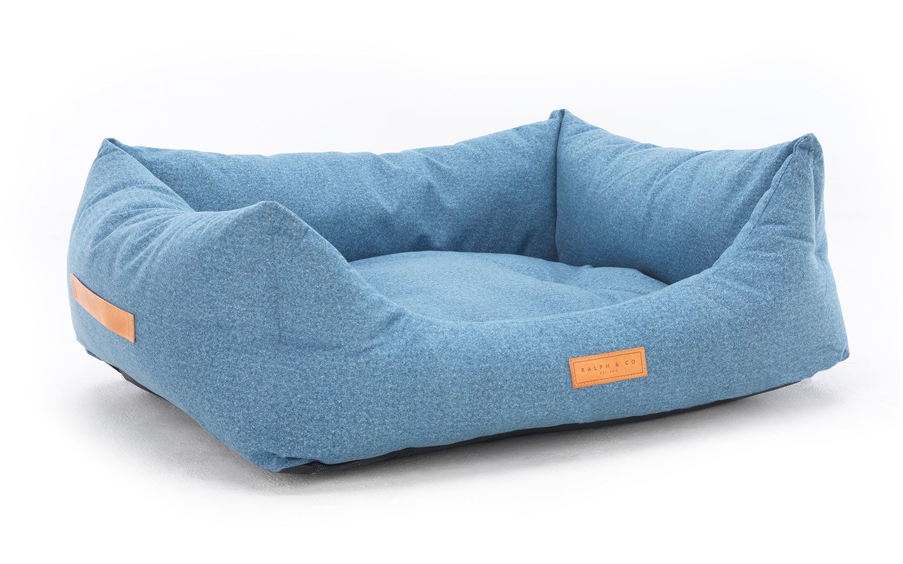 Chenille Nest Dog Bed | Rayleigh - Ralph & Co