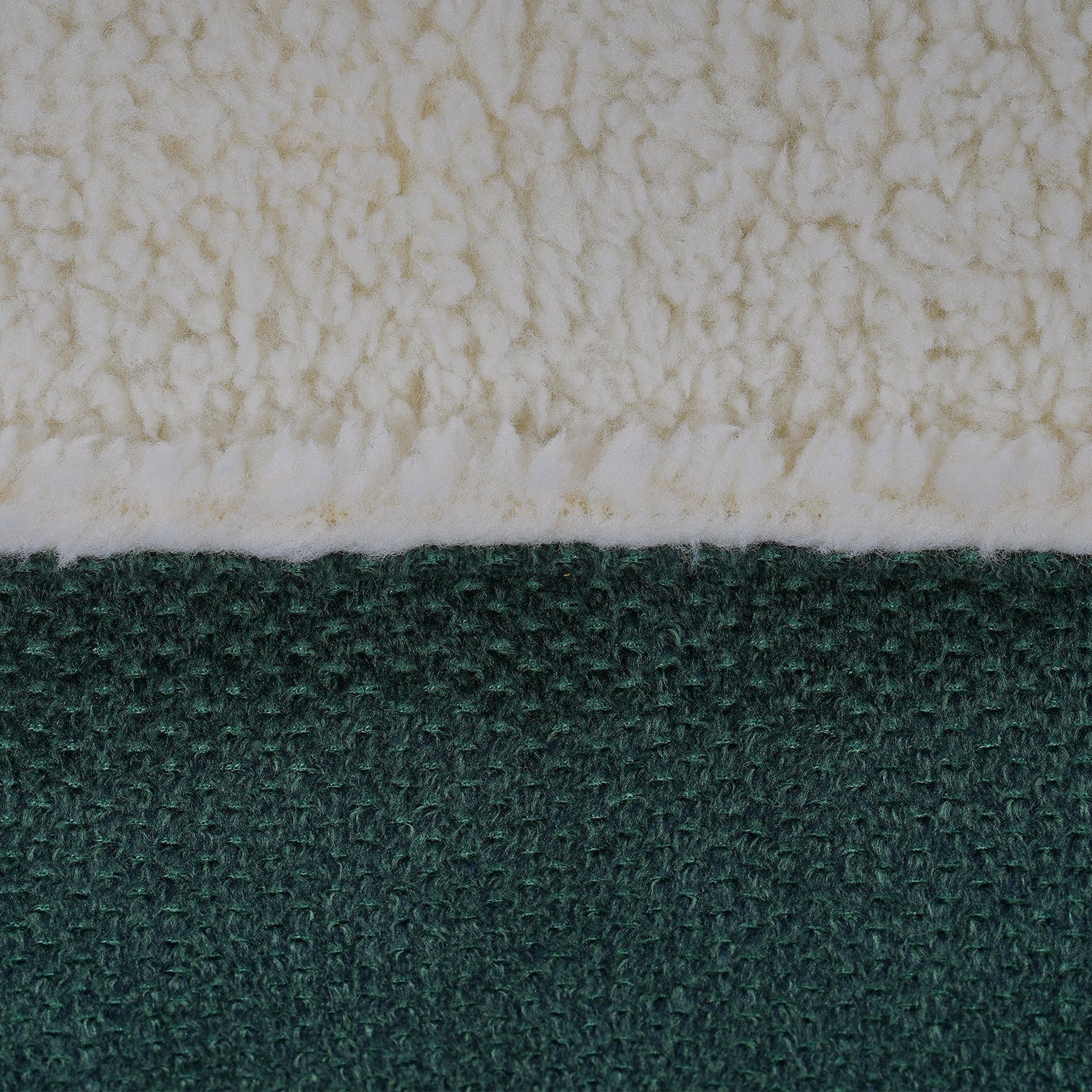 THE RICHMOND  | LUXURY PILLOW BED - Ralph & Co