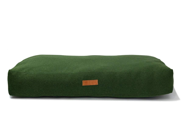 Stonewash Pillow Dog Bed | Richmond